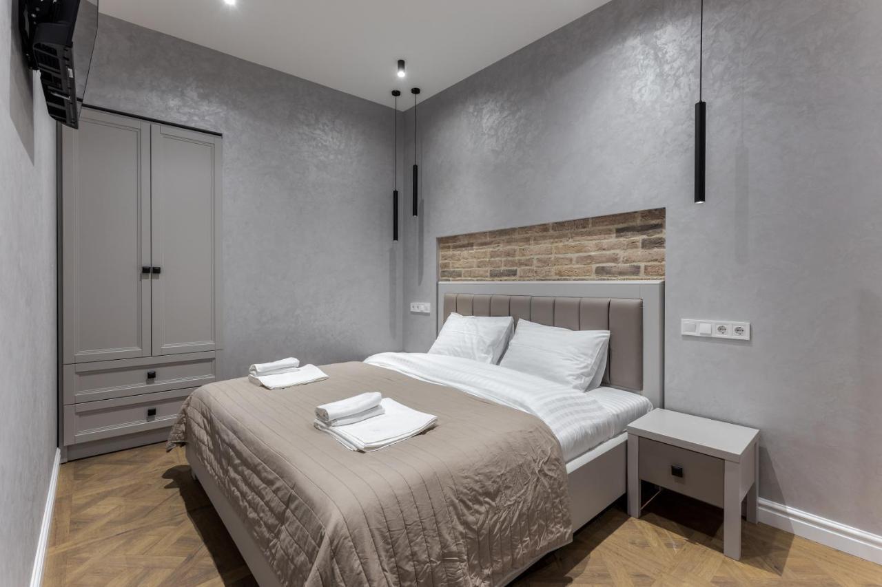 View On Rynok Square Apartments Lviv Dış mekan fotoğraf