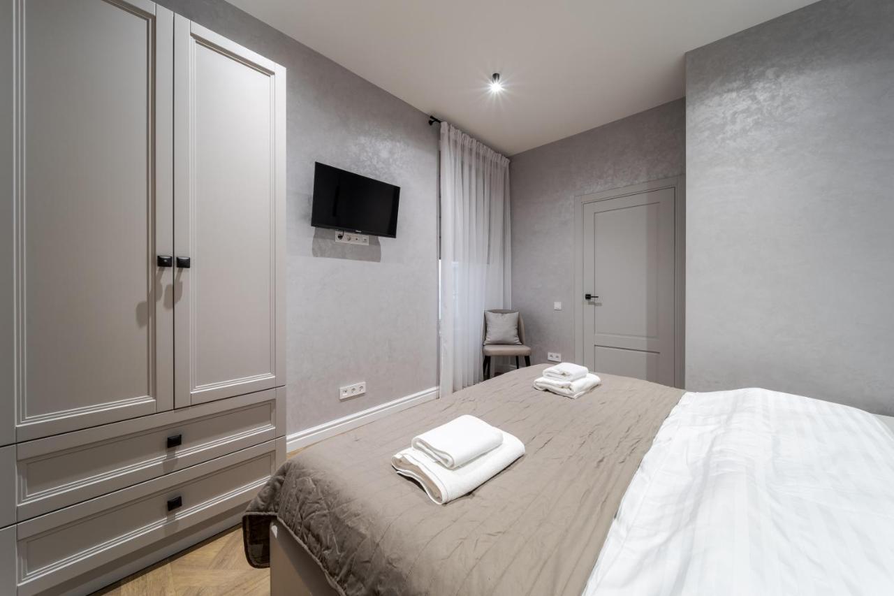 View On Rynok Square Apartments Lviv Dış mekan fotoğraf